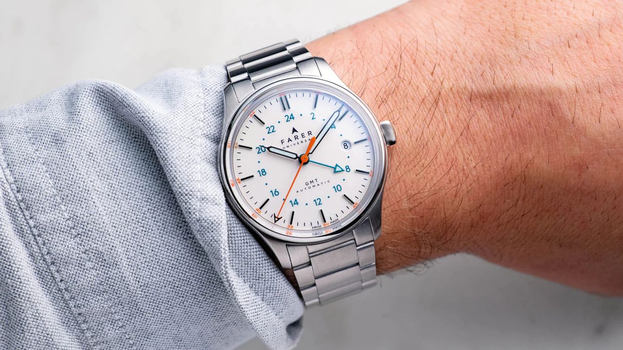 The Farer Palmer GMT on a steel bracelet, worn on a wrist