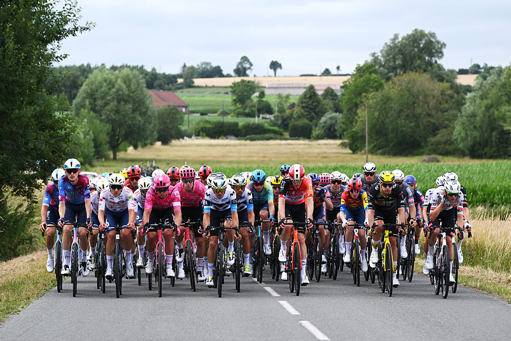 Tour de France peloton
