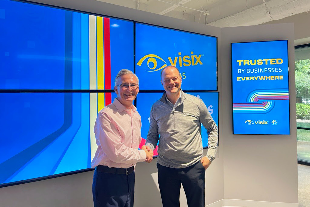 Sean Matthews, CEO, Visix; Matt Goche, CEO, Uniguest (l-r)