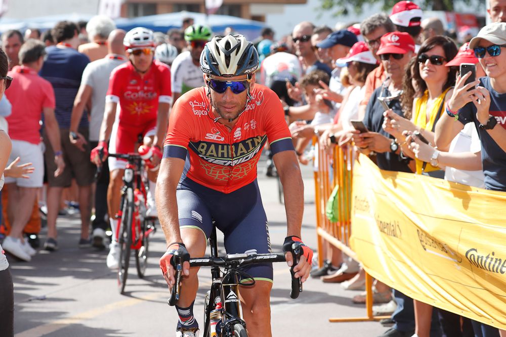 Vincenzo Nibali before the start of stage 9 at la Vuelta