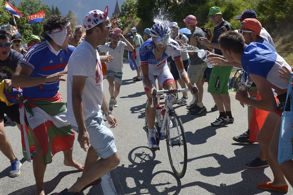 Thibaut Pinot climbs Alpe d'Huez
