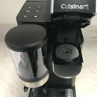 Cuisinart Grind and Brew making coffee