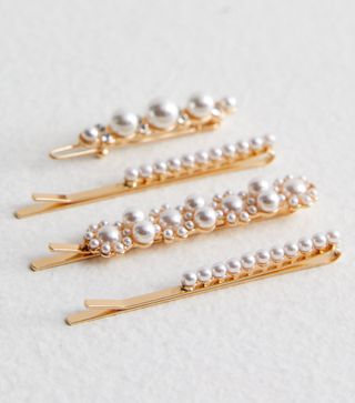 New Look, 4 Pack Gold Faux Pearl Hair Slides