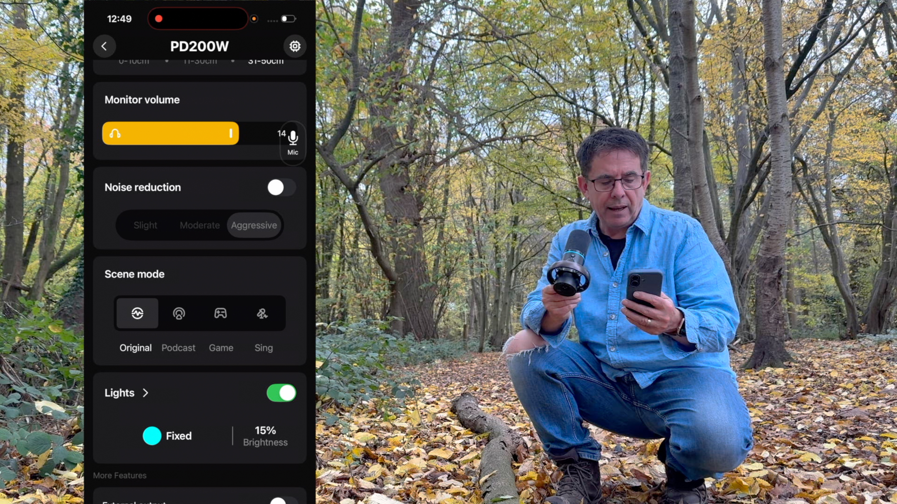 A screengrab of the Maono Link app shows a collection of preset scenes such as Podcasting, Recording and Gaming