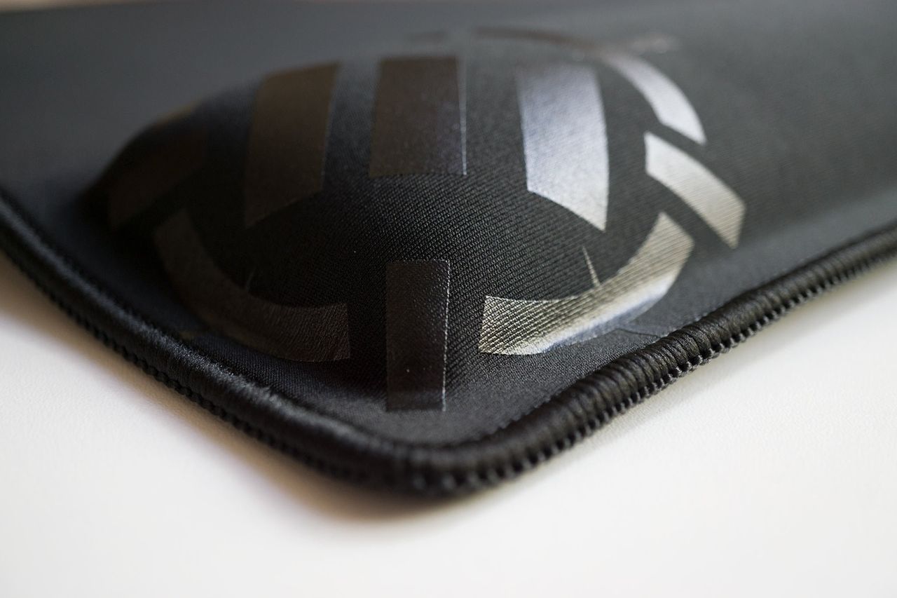 ENHANCE XXL Mousepad
