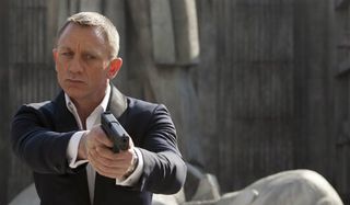 Daniel Craif James Bond Skyfall william tell scene