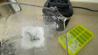 Crushed ice in the KitchenAid K150 blender