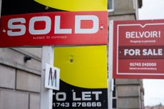 For sale property signs. Selling your home in 11 days is the ideal time for the best price