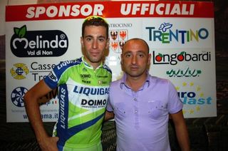 Pick me! Vincenzo Nibali (Liquigas-Doimo) has a moment with Italian coach Paolo Bettini after the Trofeo Melinda
