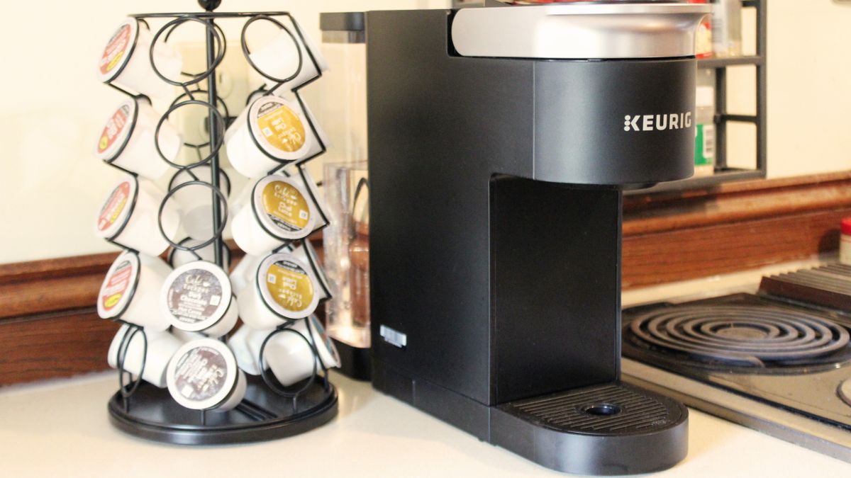 Keurig K-Classic Single Serve K-Cup Pod Coffee Maker & Reviews