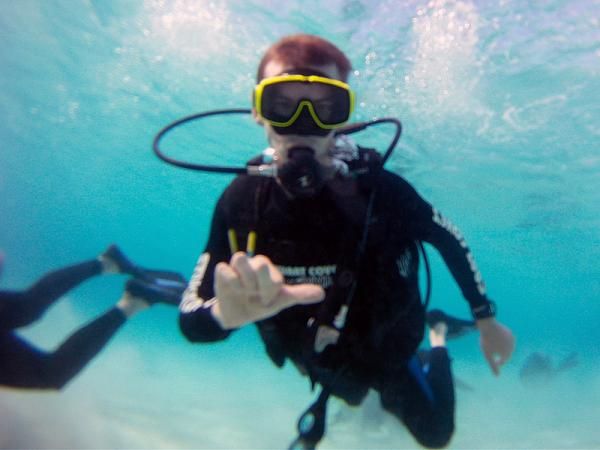 Parker Kyzer scuba diving in the Bahamas during training camp