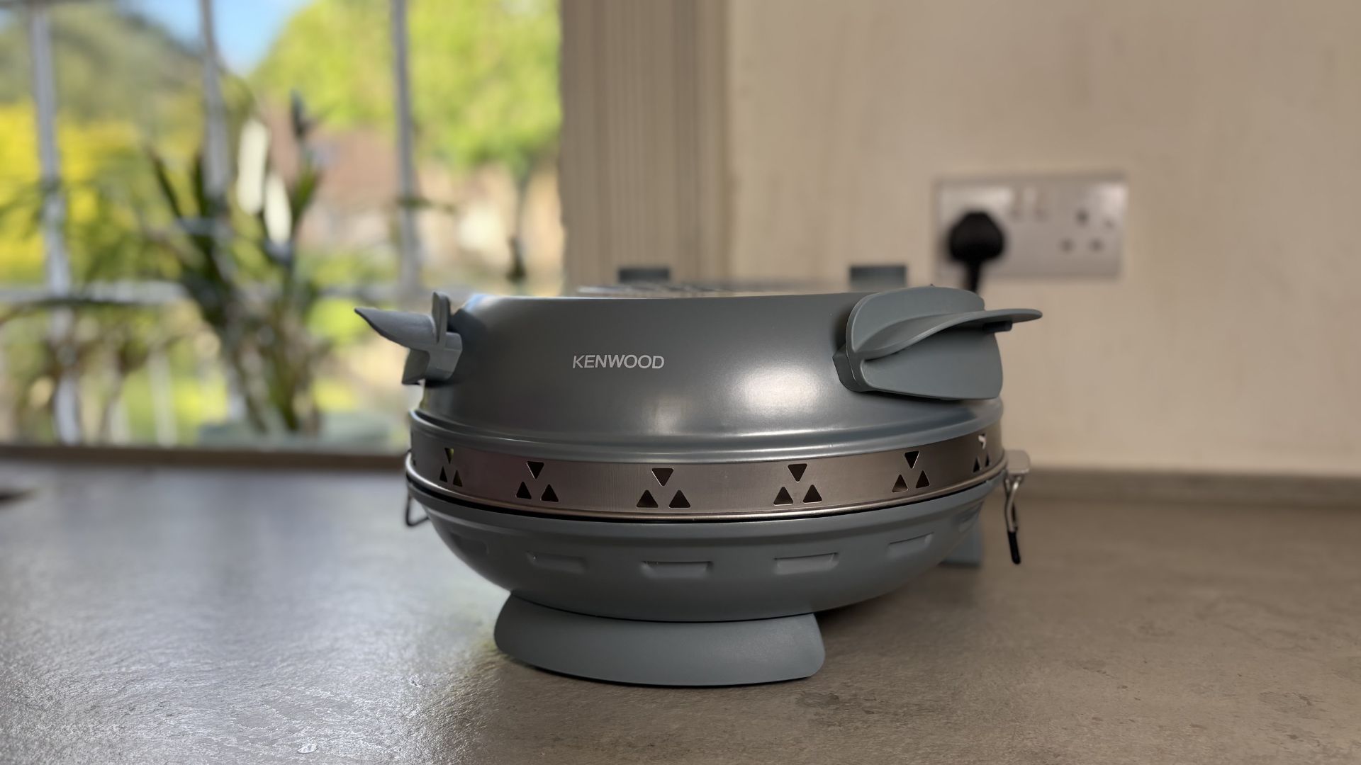 Testing the Kenwood My Pizzeria Pizza Oven