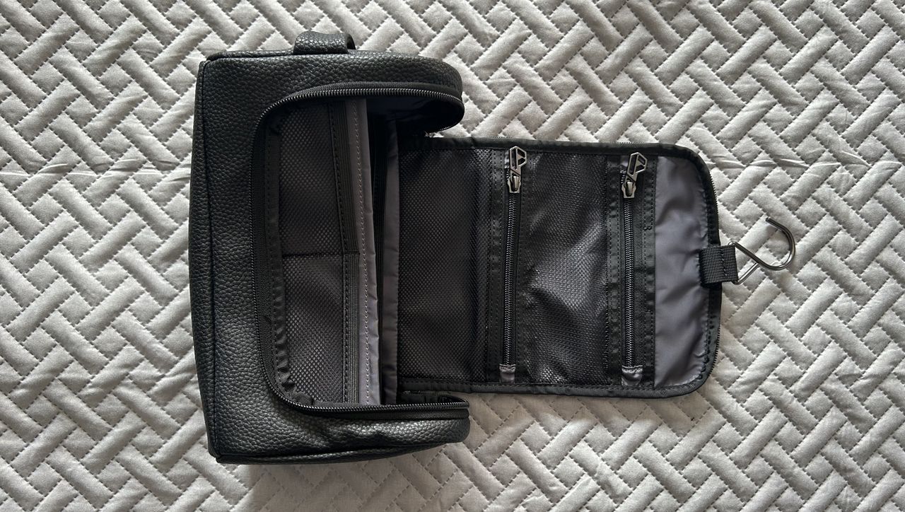 Becket The Fraser Holdall