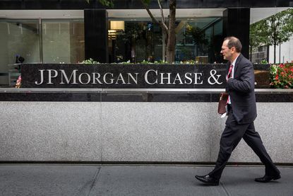Hackers target JPMorgan Chase, other big banks