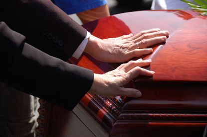 Husband tried to kill wife, she shows up at her own funeral. 