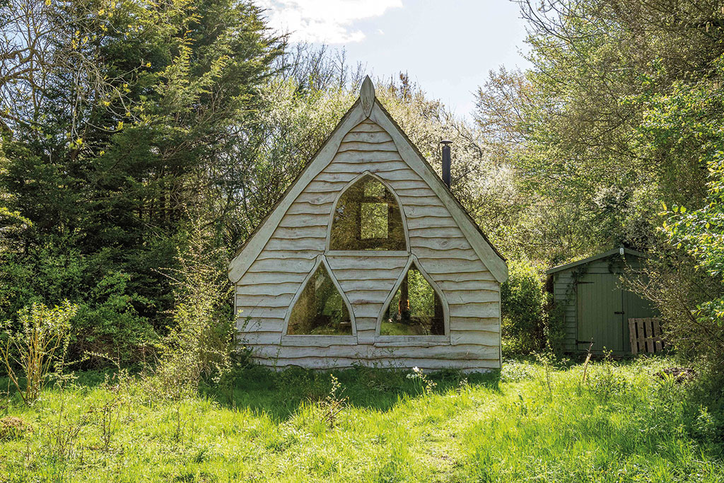 Properties for sale with summer houses: Orchard Cottage, Wood End, Ardeley, Hertfordshire