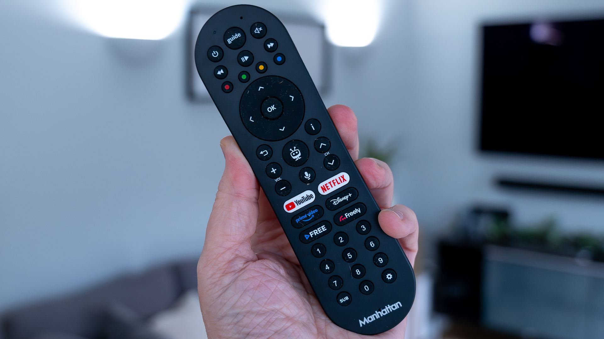 Manhattan Aero 4K TV Streamer with Freely box &amp;ndash; review images for T3