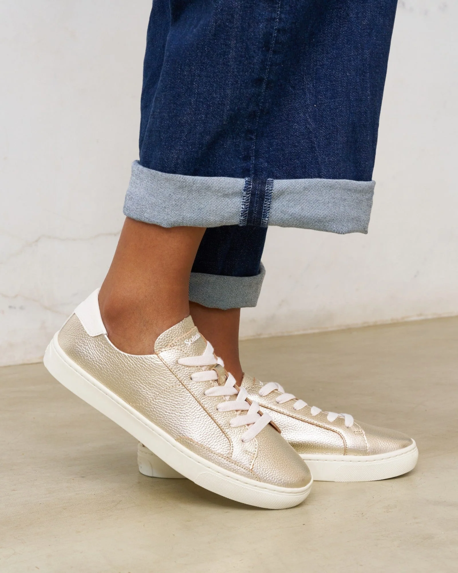 Women's Ibiza Classic Sneaker | Platinum