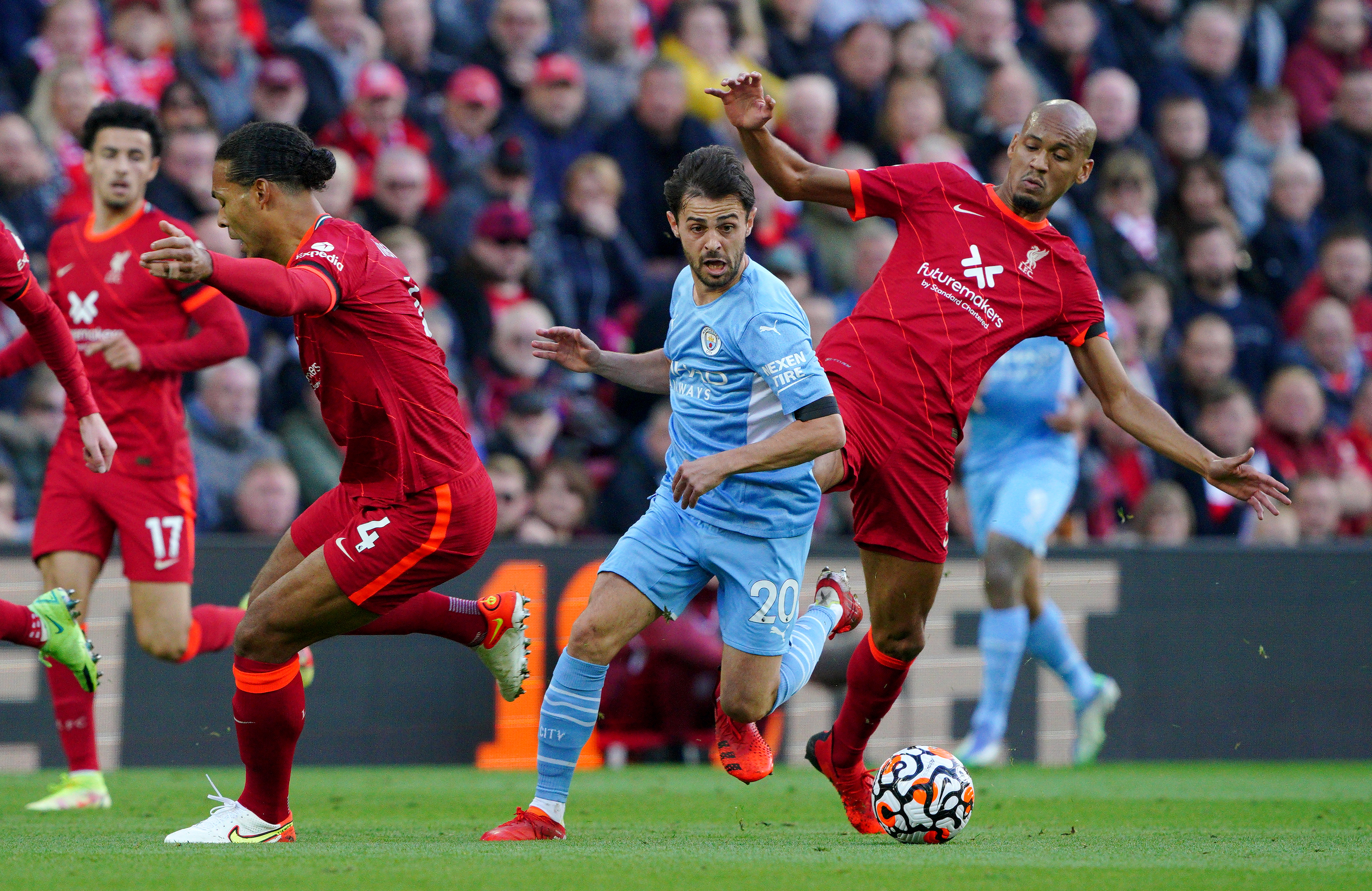 Liverpool and Manchester City drew 2-2 at Anfield in October (Peter Byrne/PA)