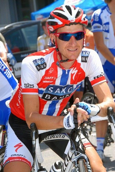 Saxo Bank's Kurt-Asle Arvesen waits patiently for the stage in St&auml;fa.