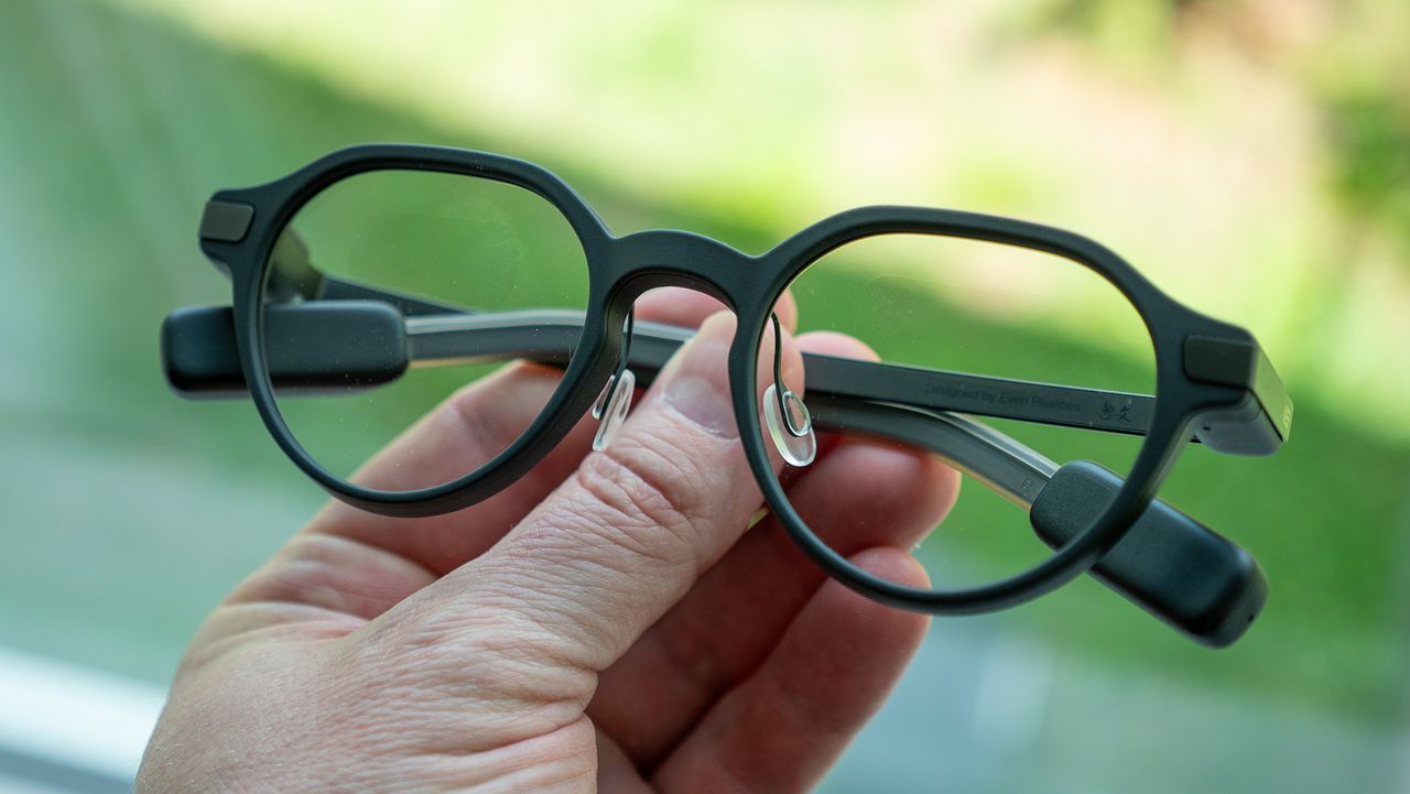 Even Realities G2 smart glasses