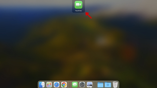 Screenshot of a Mac with a red arrow pointing at the FaceTime app. 