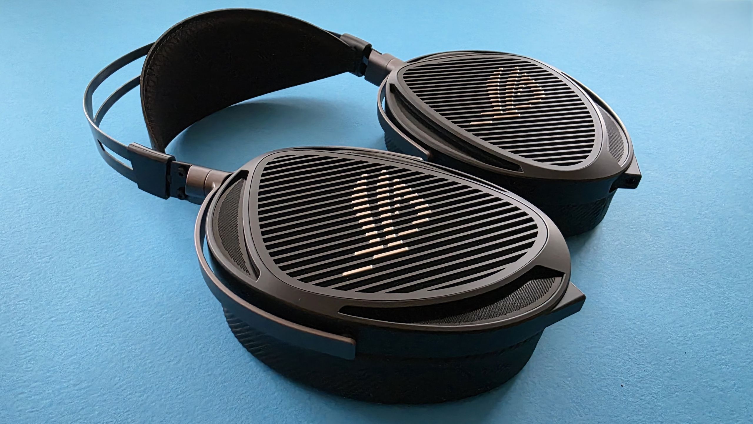 ASUS ROG Kithara review — an audiophile headset with secondary gaming features