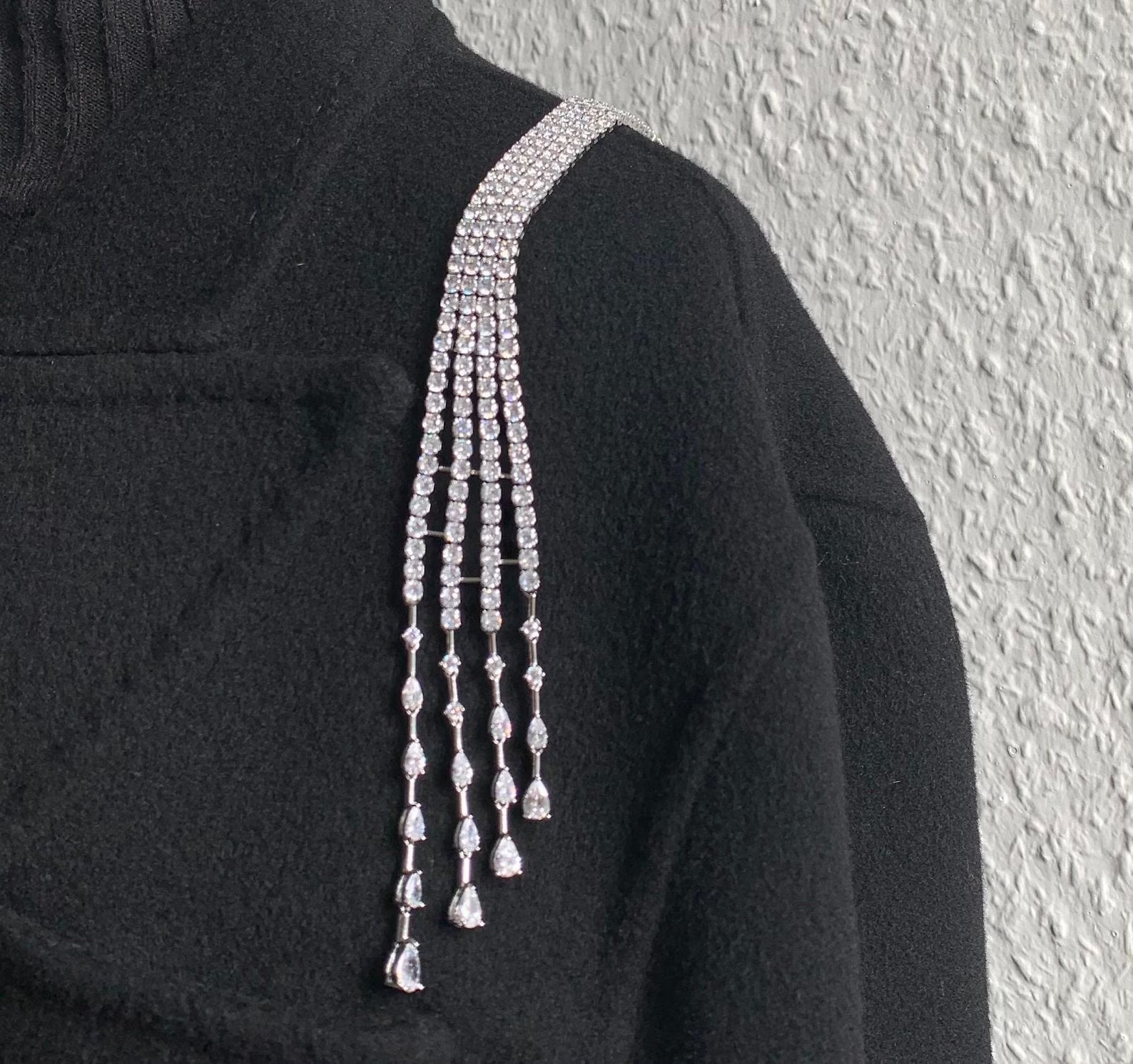 MafukooBrosche at Etsy, Crystal Rhinestone Shoulder Brooch