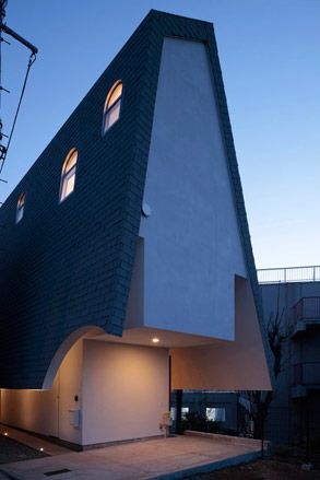 House with Eaves and Attic exterior