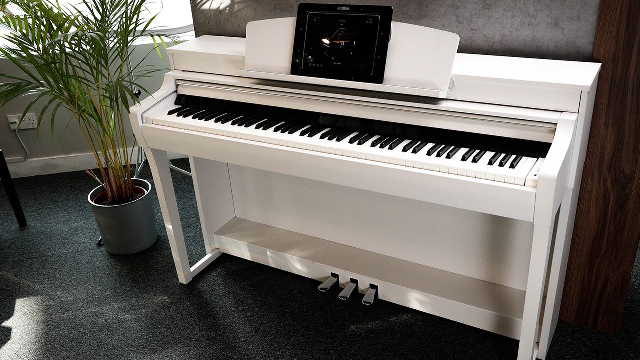 Yamaha CSP-255