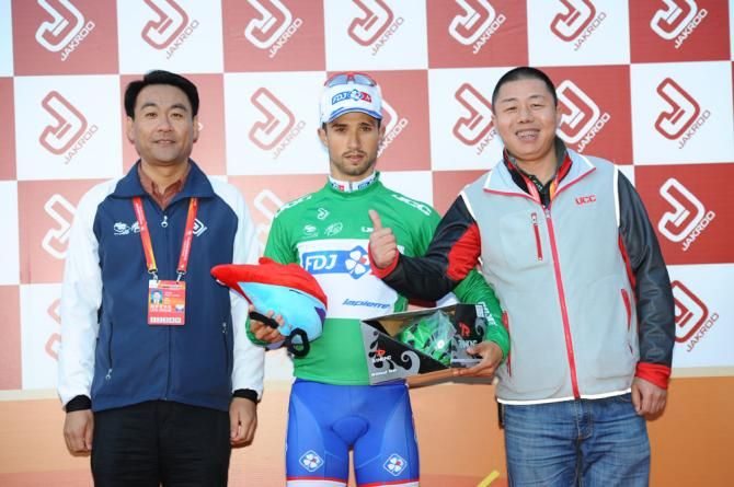 Nacer Bouhanni (FDJ) keeps his green jersey