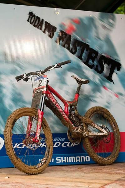 The new carbon V10.4 of Greg Minnaar (Santa Cruz Syndicate)