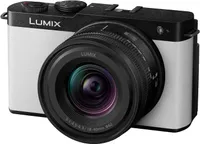 Panasonic Lumix S9 + 18-40mm zoom Panasonic Lumix S9 + 18-40mm zoom