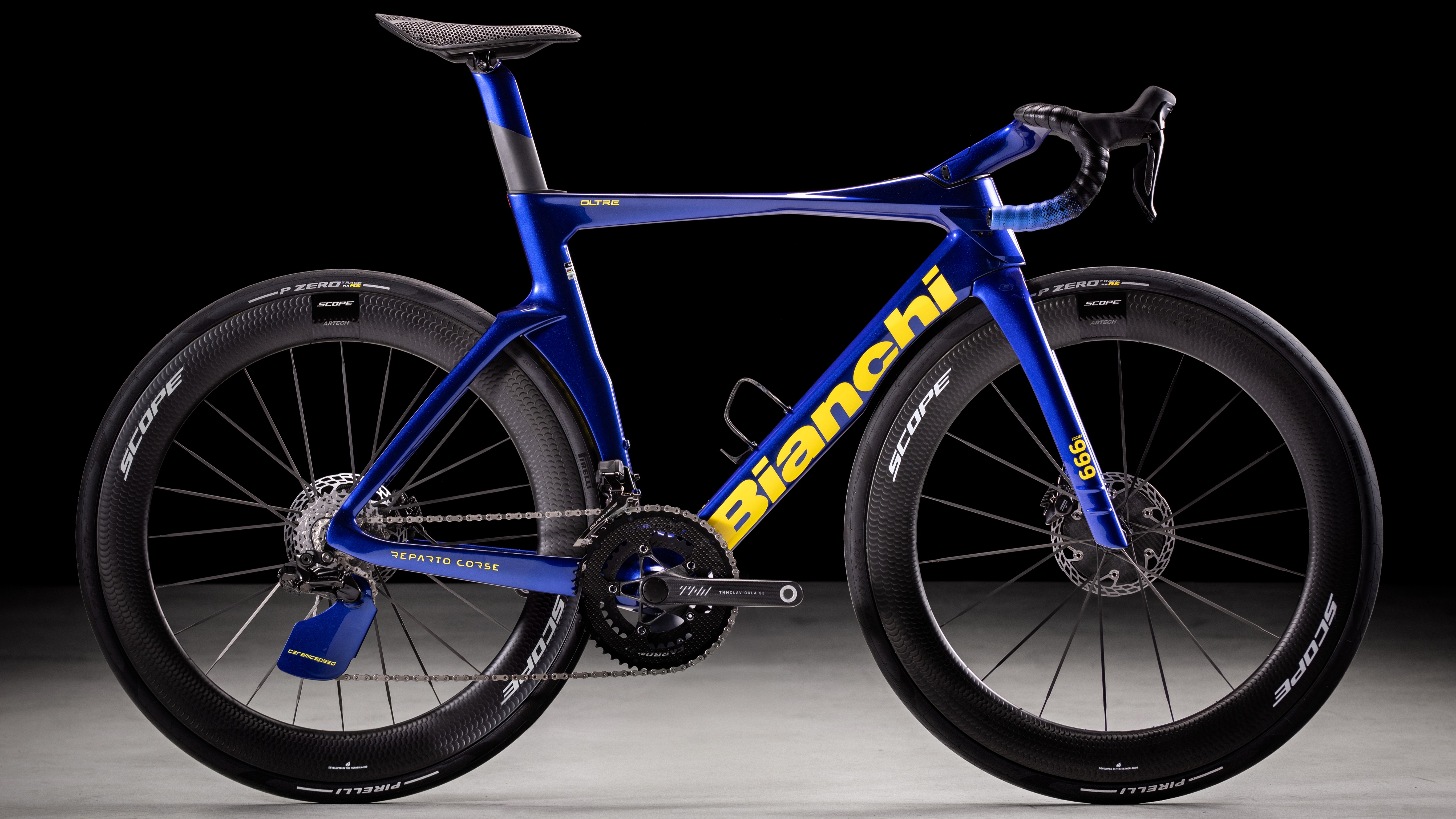 Bianchi unveils special €21,885 Specialissima RC and Oltre RC 'Founder Edition' bikes 