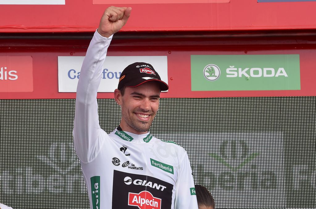 Tom Dumoulin (Giant-Alpecin) clinches his fist on the podium