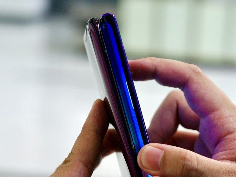 OPPO Waterfall Screen