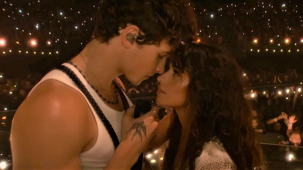 Shawn Mendes & Camila Cabello's Relationship Timeline: They Reunited?