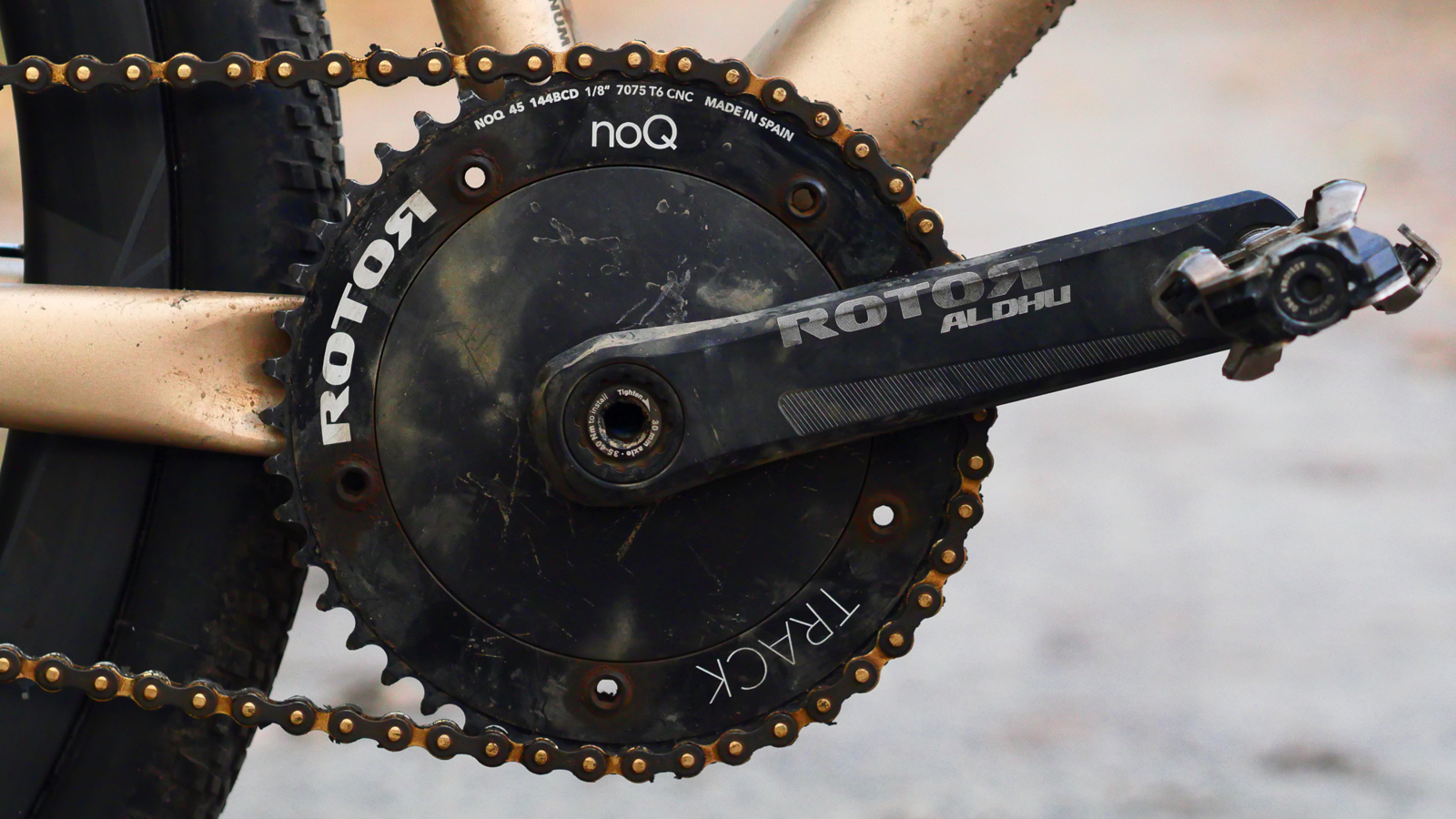 Rotor track crankset and chainring detail
