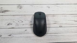 black gaming mouse