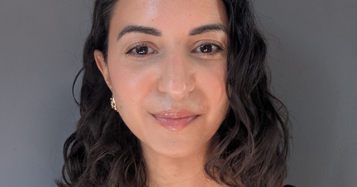 How to Style a Curly Bob, by a Beauty Editor Who Knows