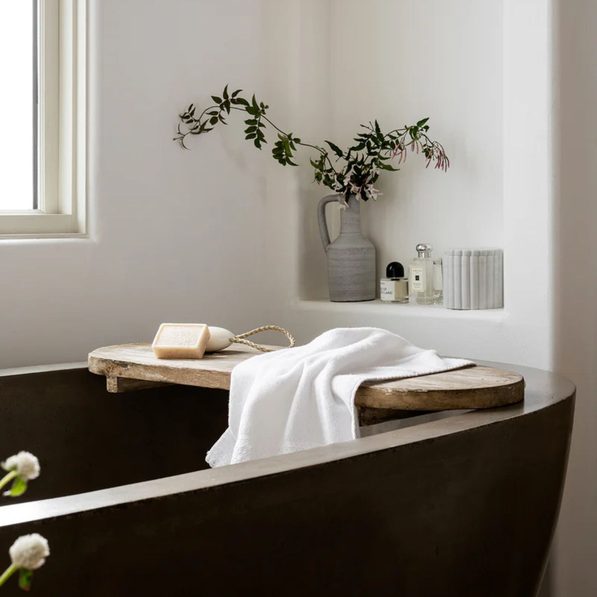 Rounded Edge Bath Caddy