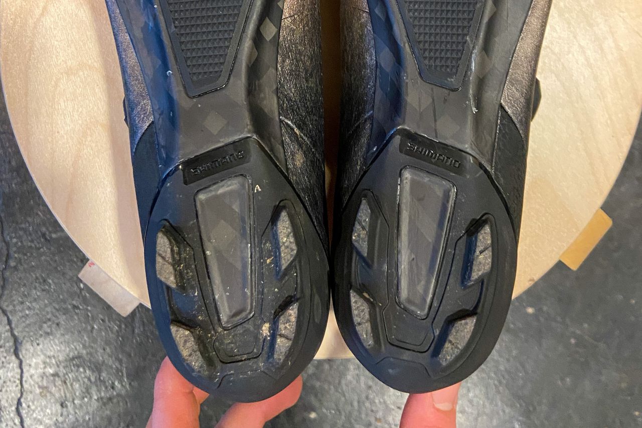 Shimano RX8R gravel shoes