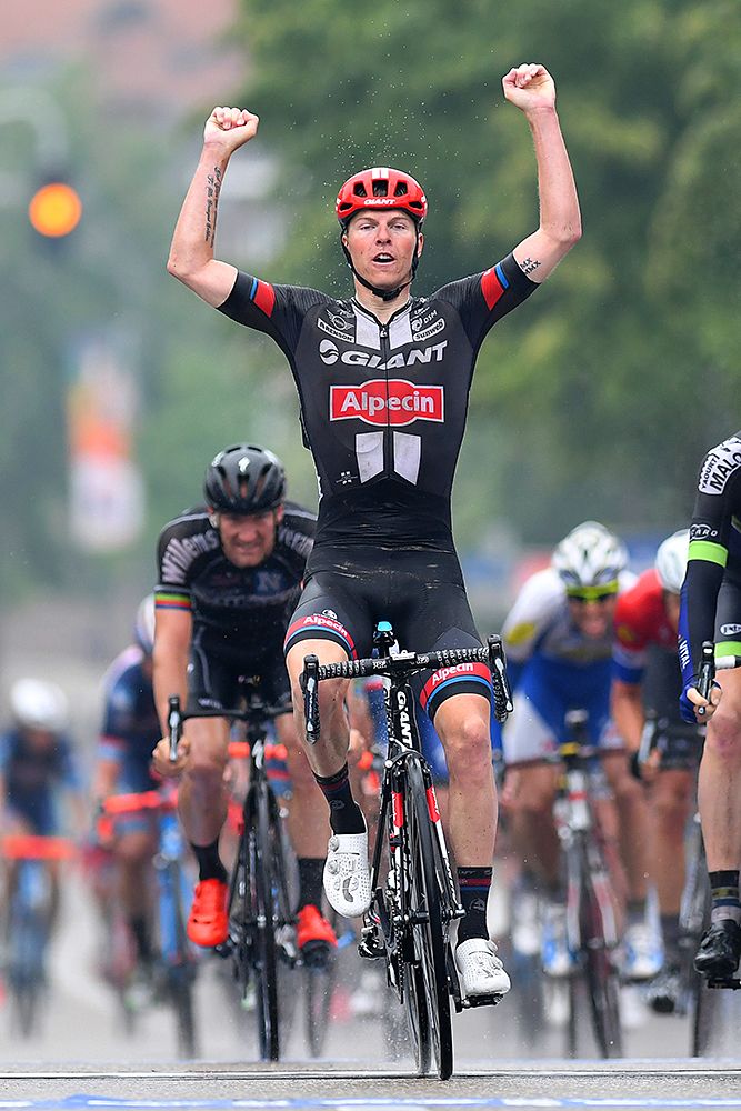 Zico Waeytens (Giant-Alpecin) wins stage 4 at Baloise Belgium Tour
