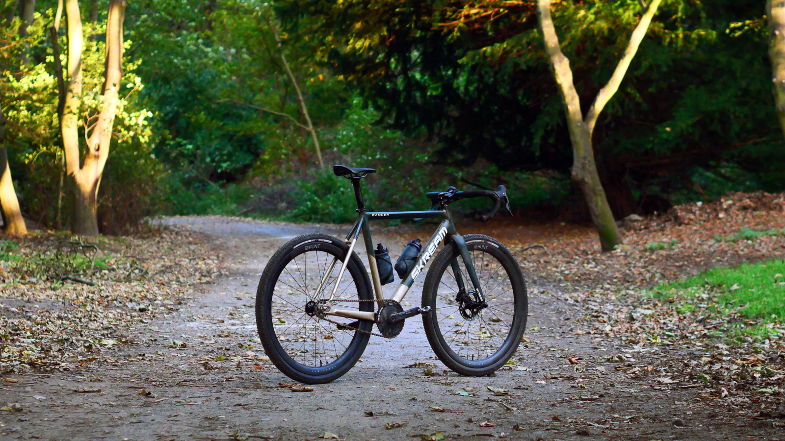 Skream Ranger gravel fixed gear bike pictured on a gravel path