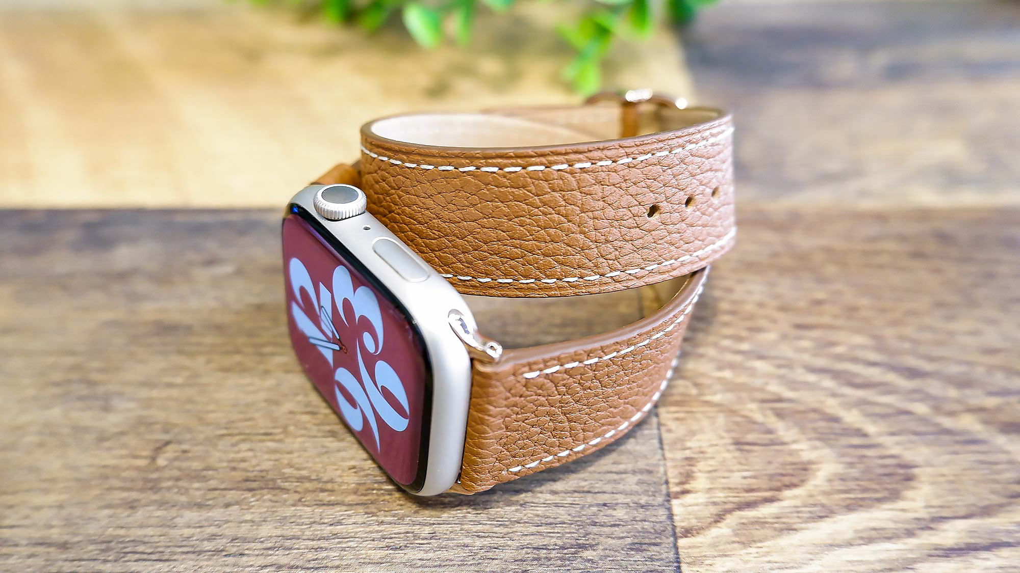 Best Apple Watch bands: Casetify 2-in-1 Italian Leather Watch Band