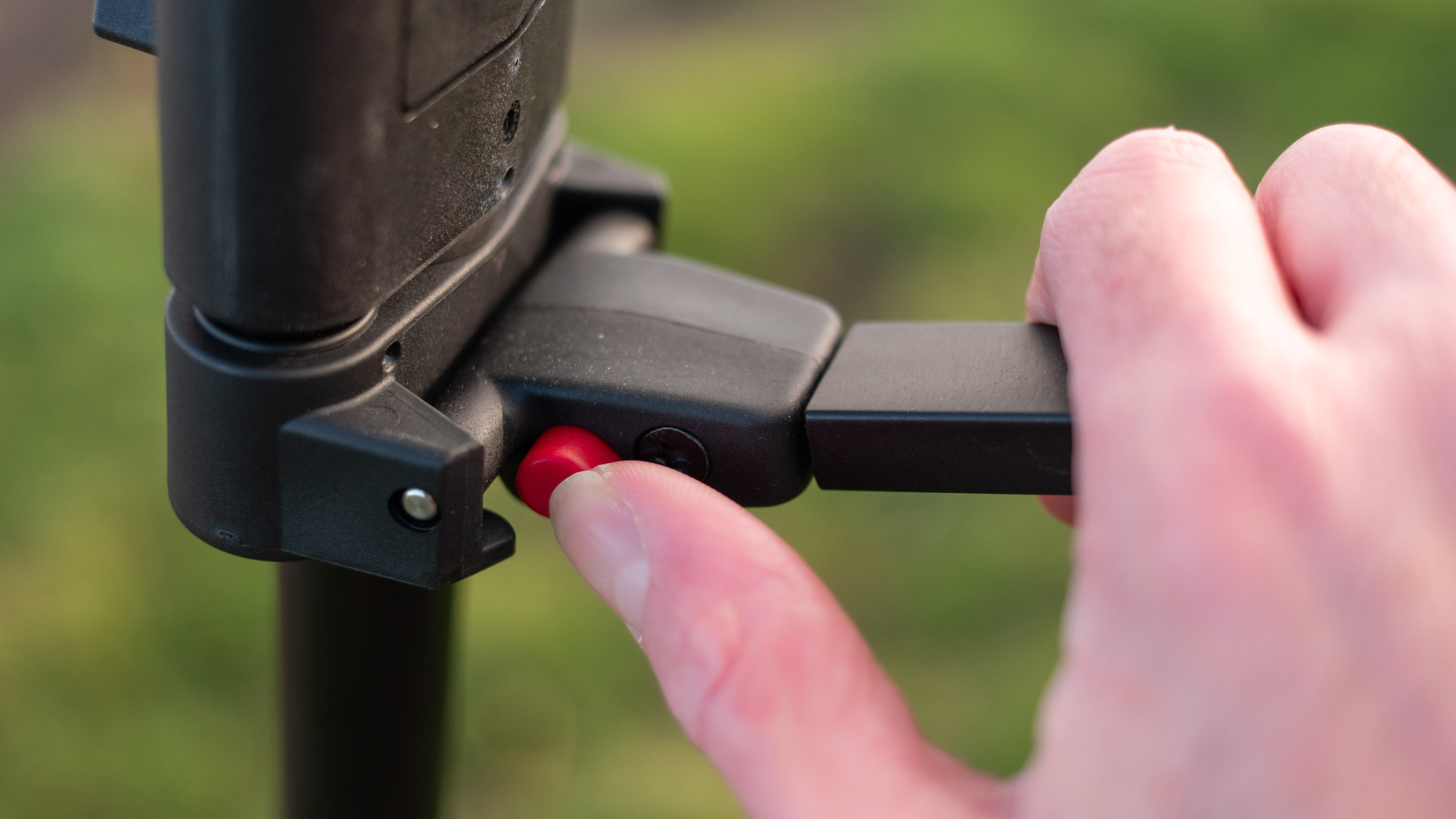 The Sachtler Ace M MS Mk II video tripod