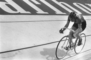 Beryl Burton winning bronze in the 1970 World Championships