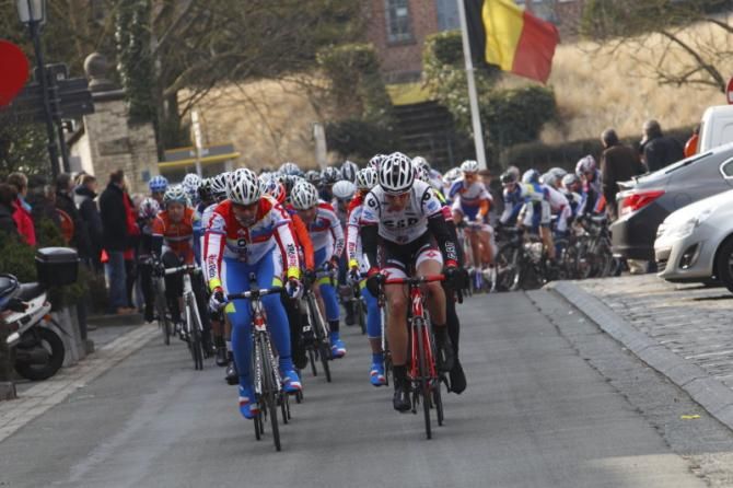 The peloton stayed together for much of the first 38km