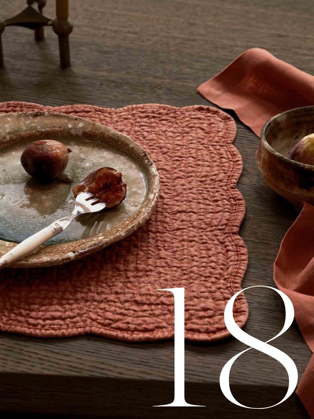 Cultiver, Scalloped Linen Placemats, set of four