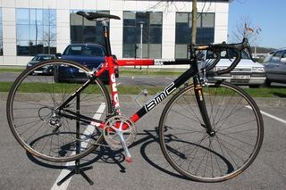 Robert Hunter's BMC Streetfire SSX was virtually the same as the bike sold in your local bike shop, but slightly modified for Roubaix.